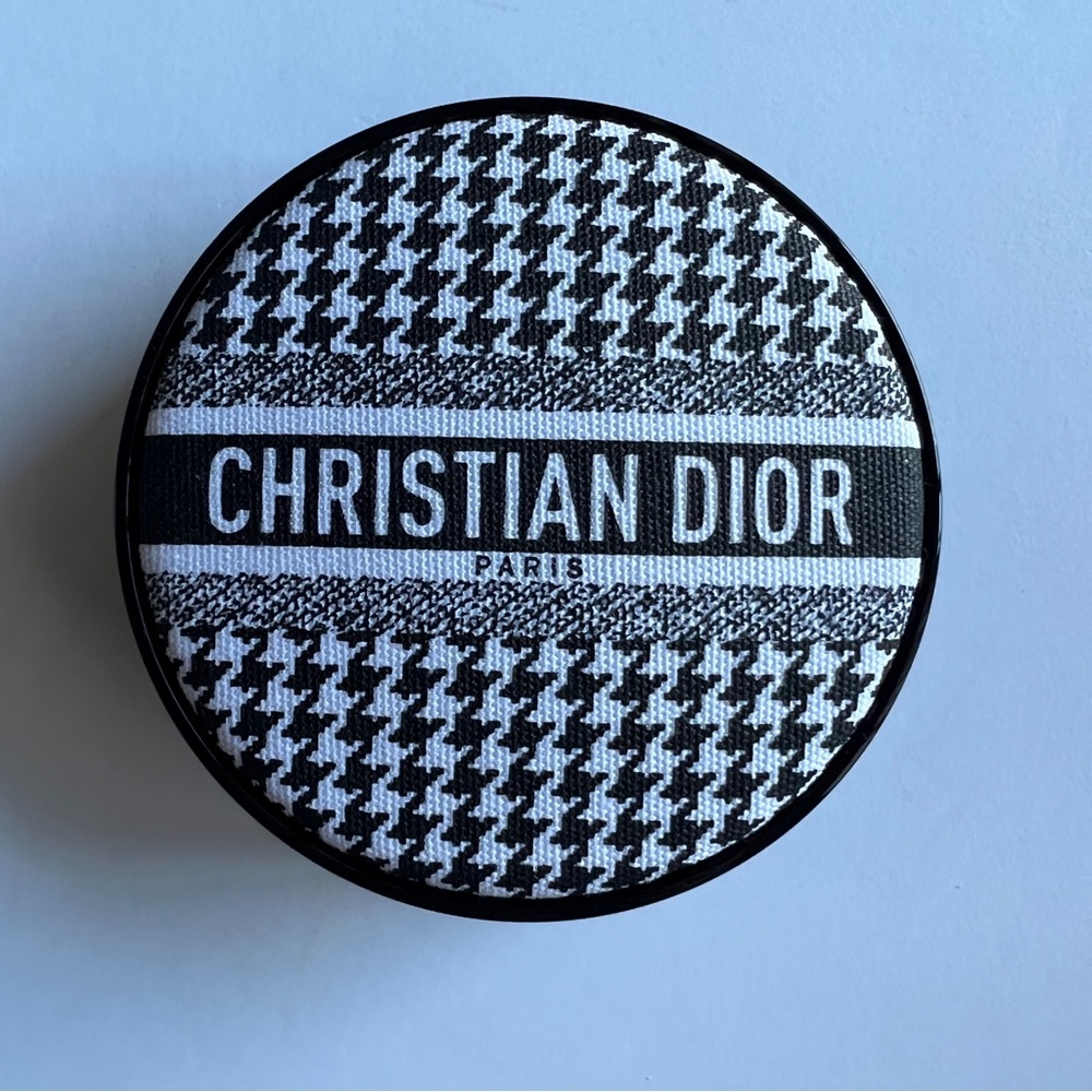 Dior Forever Couture Perfect Cushion Foundation New Look Houndstooth